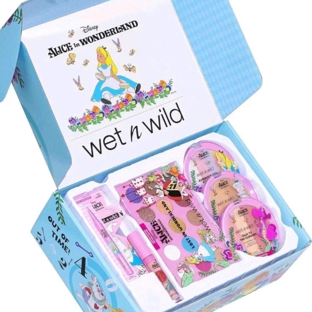 Wet n Wild Disney Alice Makeup Collection